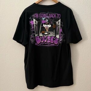 Buc-ee’s DJ Graphic T-shirt